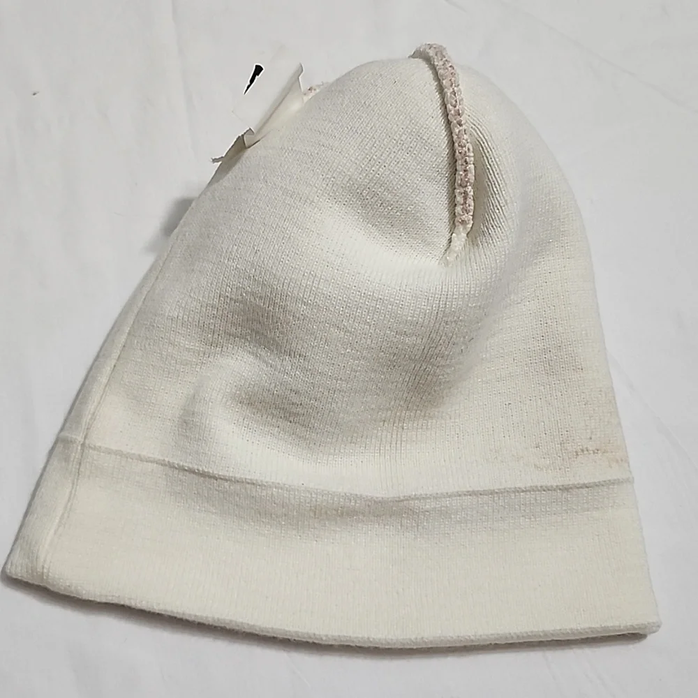 bebe winter hat